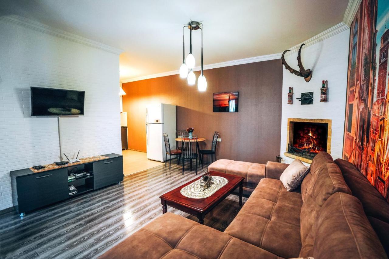 Second House Rustaveli Apartment Tbilisi Exterior photo